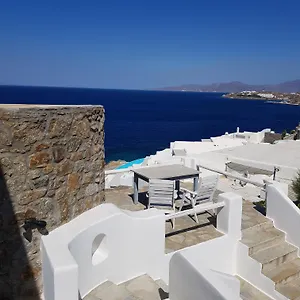 κάντε κράτηση εδώ
