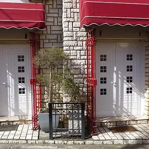Apartamento Andi Tirana